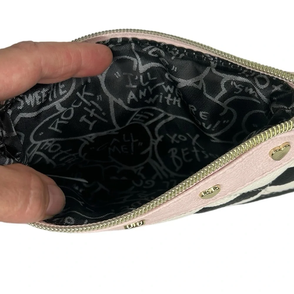 Betsey Johnson Stripes Heart Quilted Pink Black White Wristlet Clutch Purse Bag